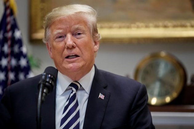 Donald Trump, acus&oacute; hoy directamente a los medios de comunicaci&oacute;n de ser responsables de la violencia en el pa&iacute;s con sus informaciones "falsas", despu&eacute;s de la masacre en una sinagoga 