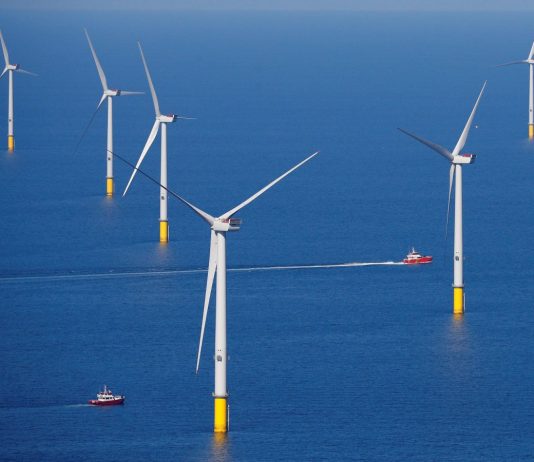 El estado de Nueva York anunció hoy la licitación de un parque eólico marítimo de 800 megavatios, como parte de un plan para producir 2.400 megavatios de energía eólica en el año 2030. (Foto de twitter)