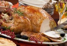 EE.UU. celebra Acción de Gracias mirando el bolsillo por la inflación Las autoridades están investigando un brote de salmonelosis vinculado al pavo, en vísperas de Acción de Gracias donde uno de los platos tradicionales es esta ave