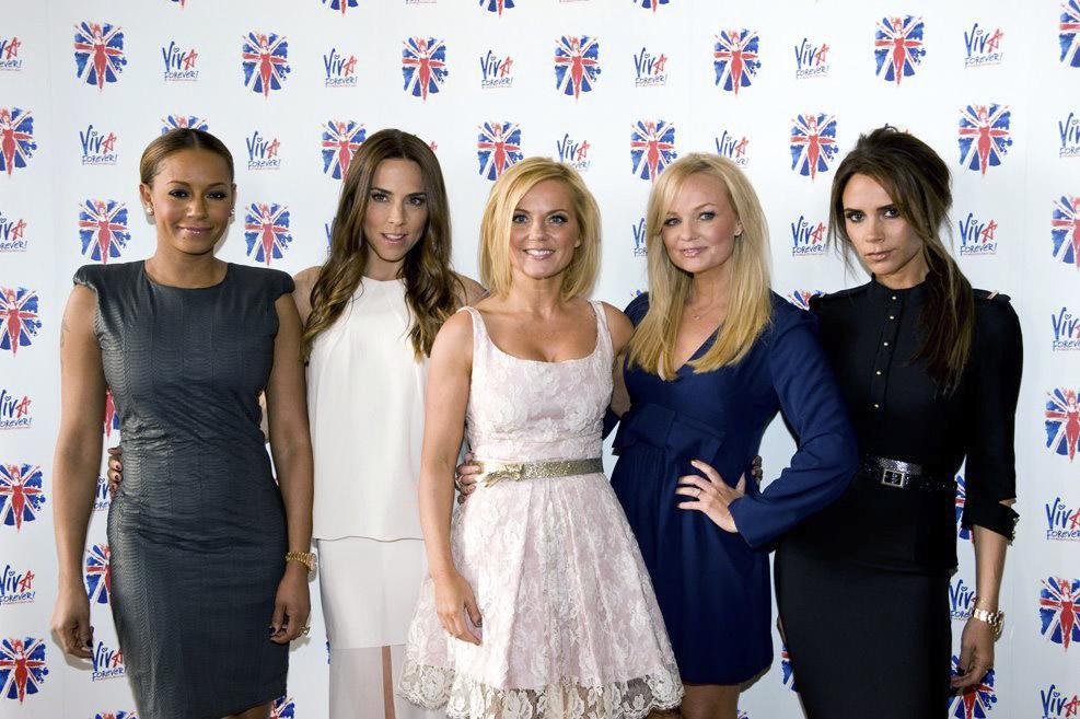 Spice Girls, que triunf&oacute; en los a&ntilde;os 90, anunciar&aacute; el lunes su retorno a los escenarios, aunque sin la presencia de Victoria Beckham