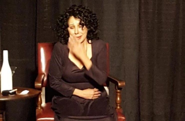Las lágrimas se secan solas, Coquí Theater Amneris Morales