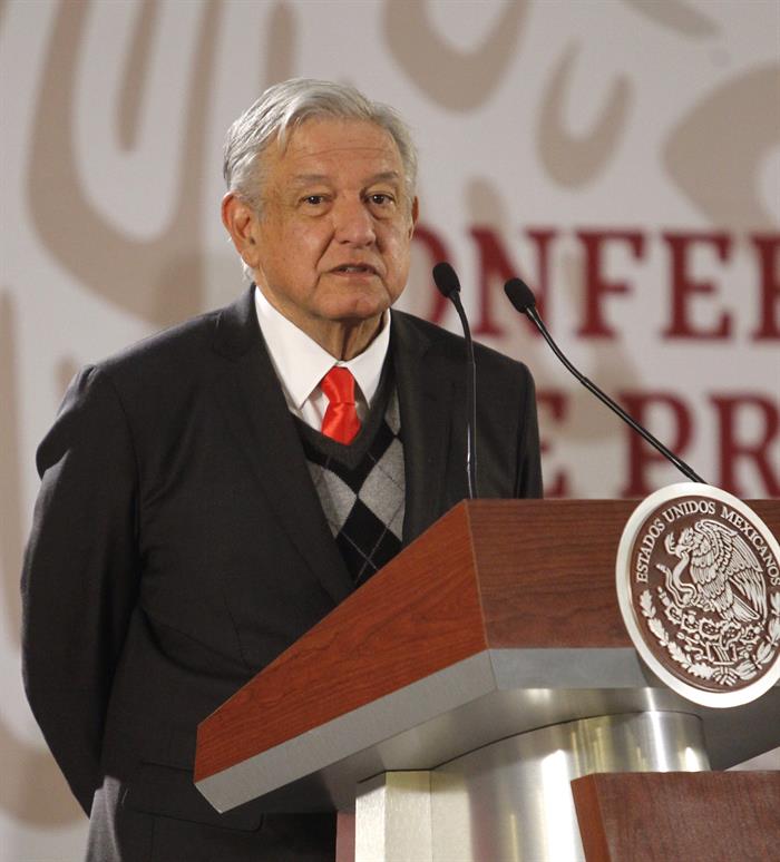 El presidente de México, Andrés Manuel López Obrador, habla durante su rueda de prensa