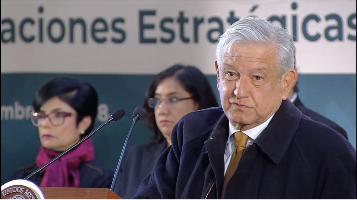 Andrés Manuel López Obrador, pidió hoy a los políticos conservadores "jugar limpio" tras el accidente aéreo en el que perecieron los políticos Martha Erika Alonso y Rafael Moreno Valle.