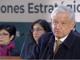 Andrés Manuel López Obrador, pidió hoy a los políticos conservadores "jugar limpio" tras el accidente aéreo en el que perecieron los políticos Martha Erika Alonso y Rafael Moreno Valle.