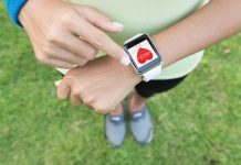 Apple Watch incluye nuevas funciones diseñadas para detectar caídas y problemas cardíacos.