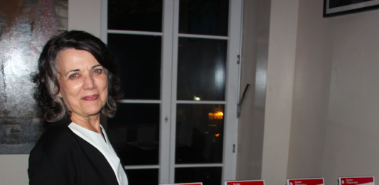 Lorraine A. LaHuta, Jefe de la Oficina de Desarrollo del Ballet Hispánico de Nueva York compartió la perspectiva del nuevo enfoque y programas de la prestigiosa entidad cultural, para lograr una mayor aproximación a la comunidad latina.