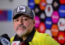Diego Armando Maradona.