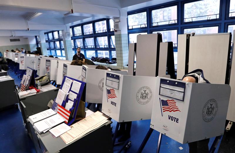 Se espera que el Comité de Inteligencia del Senado, que lleva a cabo una investigación sobre la interferencia de Rusia en las elecciones de 2016, en las que Trump, el candidato republicano, se impuso a la demócrata Hillary Clinton, haga públicos hoy los resultados de estas investigaciones. Foto archivo.