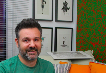 Las obras del artista argentino Cristian Verdejo, nos invitan a realizar “un viaje hacia el interior de un mundo intraducible a otro lenguaje, porque es pura forma.”