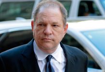 Harvey Weinstein asegura que está viviendo "la peor pesadilla" de su vida Harvey Weinstein, acusado de varios delitos de violación y acoso sexual, asegura estar viviendo la "peor pesadilla" de su vida.