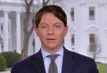 "Es una muerte innecesaria y es 100 % evitable", dijo uno de los portavoces de la Casa Blanca, Hogan Gidley, a la prensa.
