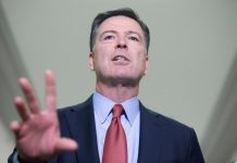 El exdirector del Buró Federal de Investigaciones (FBI) James Comey acusó este lunes al presidente Donald Trump de querer "incendiar" esta agencia con sus constantes "mentiras".