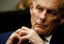 Trump anuncia la salida a fin de año de su jefe de gabinete, John Kelly La salida de Kelly podría poner en peligro el cargo de la secretaria de Seguridad Nacional Kirstjen Nielsen, quien se considera la gran protegida del general.