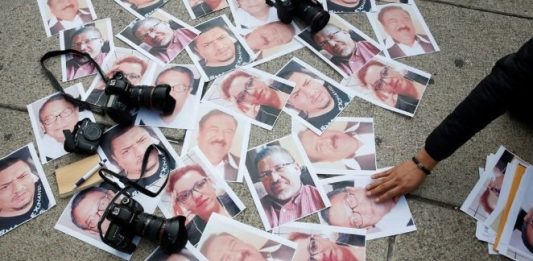 La Sociedad Interamericana de Prensa (SIP) lamentó hoy que los asesinatos de 31 periodistas, 13 de ellos en México, y el encarcelamiento de cinco durante el año 2018 . (Foto de twitter @hnoticias_rd)