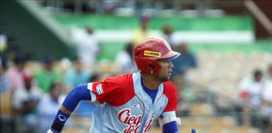 La 58 Serie Nacional de Béisbol (SNB) de Cuba, el mayor espectáculo deportivo del deporte insignia de los cubanos, llegó este lunes a la definición de los cuatro equipos clasificados para las semifinales y la Gran Final del campeonato