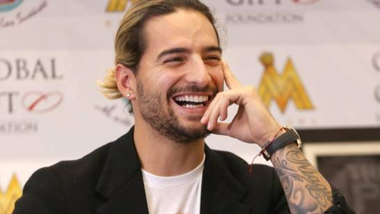 El colombiano acudió junto a su novia, Natalia Barulich, y permaneció unas dos horas en ese lugar.