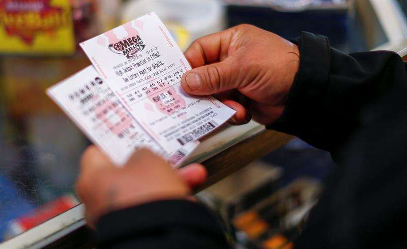 El premio para el último sorteo de 2018 de la lotería Mega Millions alcanza los 348 millones de dólares