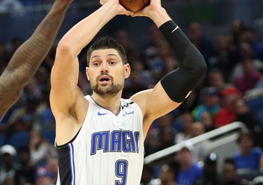 Nikola Vucevic se acercó al triple-doble y los Magic de Orlando ganaron 116-87 a los líderes de División los Raptors de Toronto.