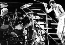 Imagen del cantante Freddie Mercury, fundador y líder del grupo británico "Queen".