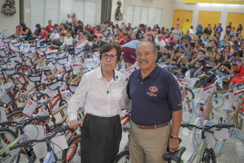 Sister Mildred V&aacute;zquez y Paco Valc&aacute;rcel. Foto V&iacute;ctor Planas