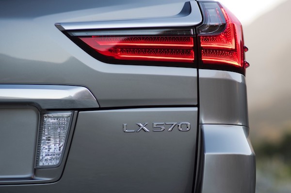 2019 Lexus LX 2 Row