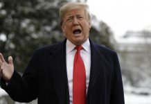 Donald Trump, criticó hoy a México "por no hacer nada" para detener la caravana de migrantes.