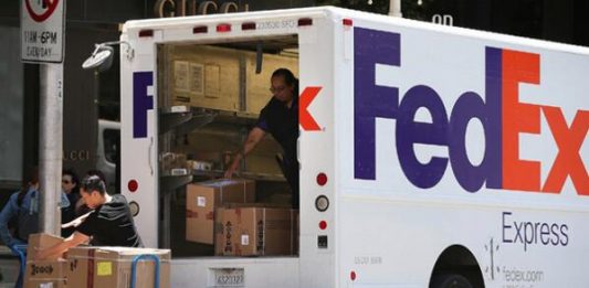 FedEx pagará 35,3 millones de dólares para resolver tres demandas por entregas ilegales de cigarrillos.