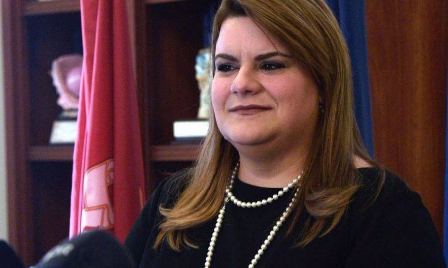 González abogó además por una transición del programa del PAN, bloque de fondos que recibe la isla, al SNAP que es el que reciben los estados.