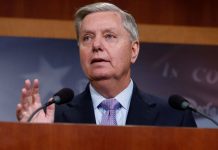 El senador Lindsey Graham teme que retirada de Siria lleve al caos "Entiendo lo que significa para Turquía que hayamos armado al YPG. El brazo político del YPG tiene vínculos con el PKK, hay pruebas claras de eso", admitió en la entrevista.