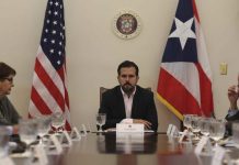 Junto a los 38 congresistas, el primer ejecutivo discutió los problemas que ha enfrentado en el proceso de recuperación.