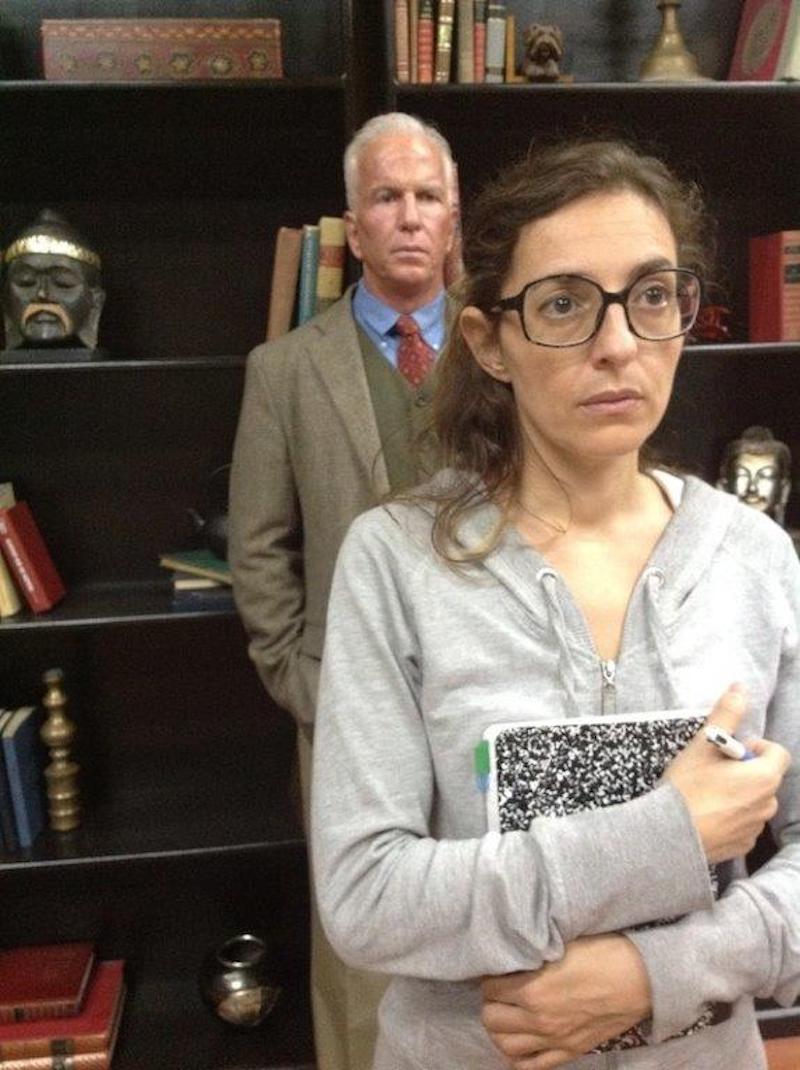  Mar&iacute;a en una escena de Oleanna de David Mamet