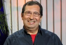 Hermano de Hugo Chávez pide a Estados Unidos la "pronta liberación" de Maduro Adán Chávez, hermano del fallecido presidente Hugo Chávez (1999-2013), dijo este martes que el chavismo está dispuesto a "tomar" los fusiles para defender Venezuela. (Foto de twitter @hectoralonso)