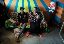 Cuando se cumplen 23 años desde que "Bolero Falaz" situara a Aterciopelados en el panorama musical latinoamericano, la banda colombiana de rock todavía tiene algo que decir