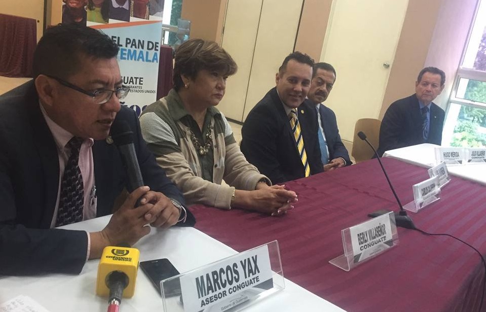 La Coalición Nacional de Migrantes Guatemaltecos (Conguate) radicados en Estados Unidos denunciaron este viernes que tienen "serias" dificultades para empadronarse.