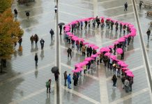 El envejecimiento de la población y los agentes medioambientales son las principales razones por las que actualmente se pueden ver más casos de cáncer hoy en día, explicaron  especialistas.