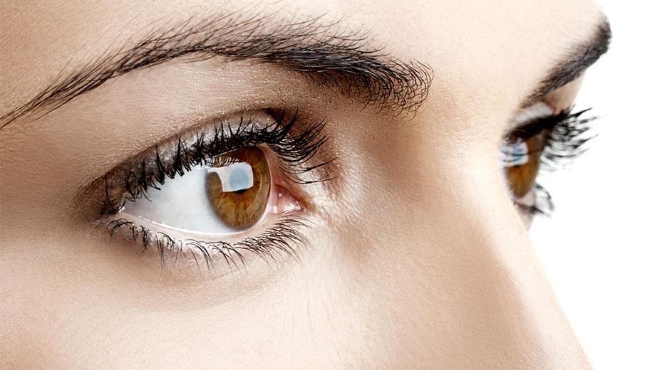 La vía de la inyección se utiliza para la administración de tratamientos para la retina, degeneración macular húmeda o en retinopatía diabética.