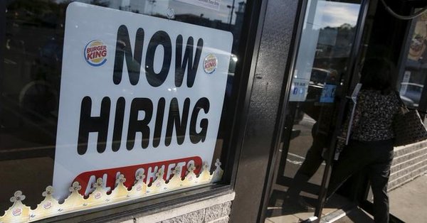 Los datos de creación de empleo divulgados por el Gobierno prácticamente doblaron las expectativas de los analistas.