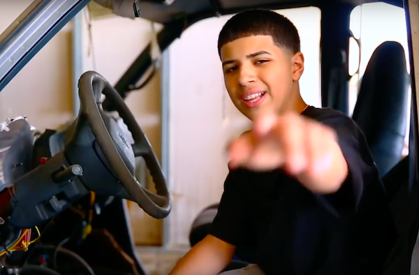 Gadiel Jovet, de 14 a&ntilde;os, ha lanzado el v&iacute;deo musical "Puerto Rico No Me Abochornes"