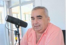 Jesús Ramos Rodríguez era conocido en aquel municipio como Chuchín Ramos, quien era titular del programa radiofónico "Nuestra región hoy".