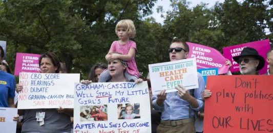 Esta nueva batalla judicial sobre "Obamacare" terminará previsiblemente en unos meses en el Tribunal Supremo.