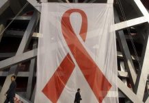 Los CDC estiman que entre 2010 y 2016 las infecciones anuales por VIH se mantuvieron estables entre los hombres homosexuales y bisexuales.