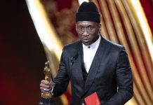 Mahershala Ali suma su segundo Óscar gracias a "Green Book" Mahershala Ali, ganador del Óscar al mejor actor de reparto por "Moonlight" hace dos años, volvió a proclamarse vencedor.