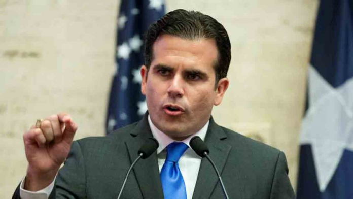 Rosselló sostuvo que ese estatus de Estado Libre Asociado es "injusto" y que para que Puerto Rico alcance su pleno desarrollo es necesario que la situación cambie.
