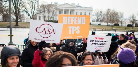 En el año pasado, el Gobierno de Trump arrebató la protección del TPS a 55.000 hondureños, 195.000 salvadoreños y 50.000 haitianos, entre otros.