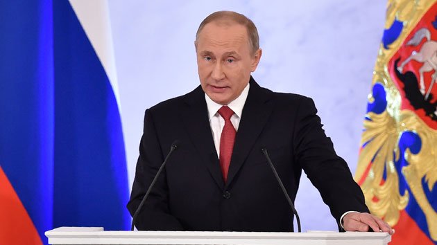 Rusia suspende su participaci&oacute;n en el tratado de desarme nuclear INF en respuesta a la medida similar adoptada por Estados Unidos.