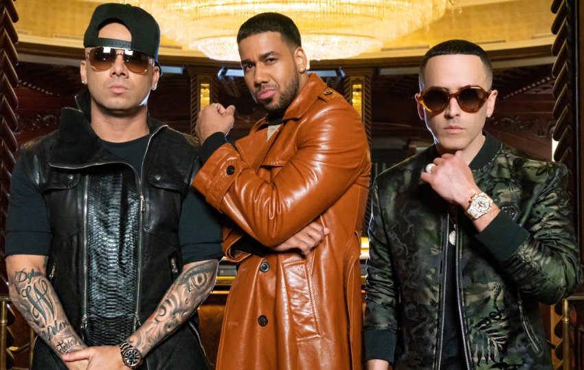 Wisin y Yandel y el bachatero dominicano Romeo Santos lanzaron hoy el v&iacute;deo musical de "Aullando".