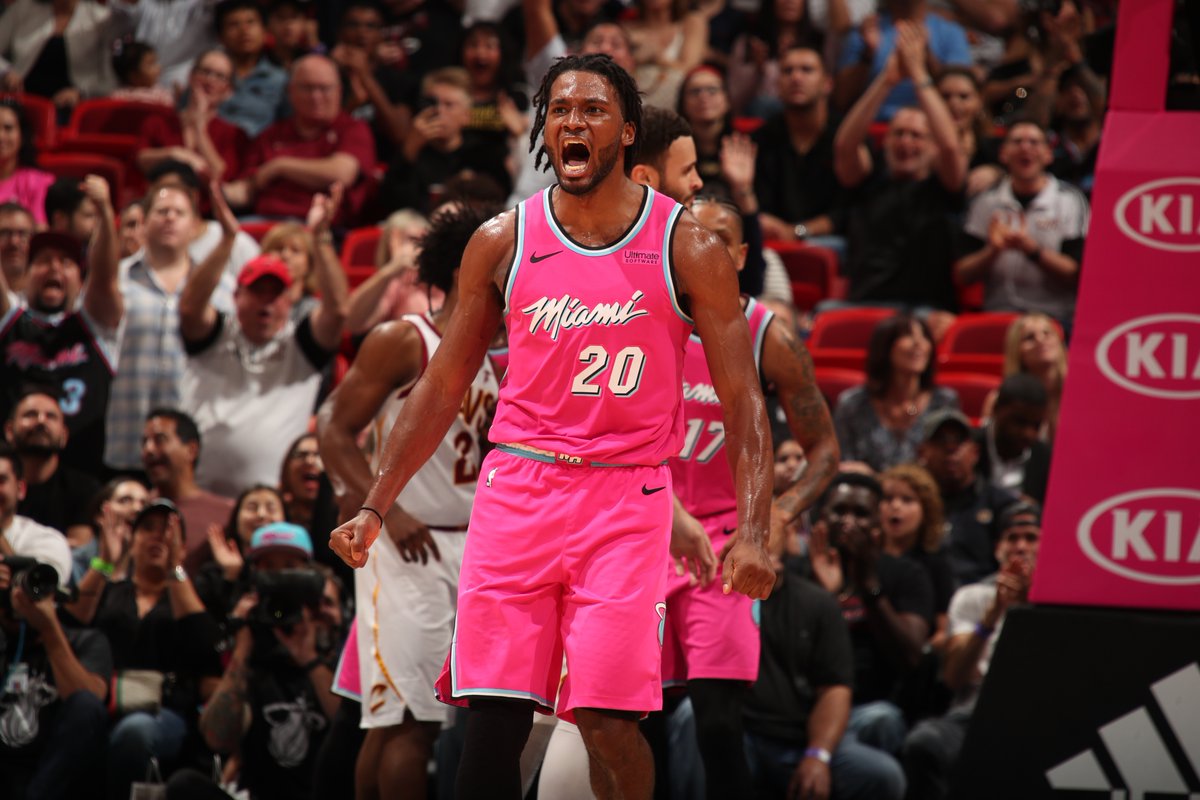Los Heat vencieron a los Cavaliers en casa por decimosexta vez consecutiva.