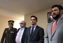 Enviado de Guaidó toma agregaduría militar venezolana y consulado en Nueva York Vecchio explicó que la toma de la agregaduría castrense fue posible gracias al coronel José Luis Silva Silva.