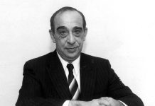 Muere Carmine Persico, exjefe de la "familia Colombo", a los 85 años Persico, fue arrestado por primera vez a los 17 años acusado de asesinato.