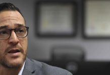 Titular Vivienda Puerto Rico sugiere a Estados Unidos flexibilidad en fondos por desastres El titular de la Vivienda de Puerto Rico, Fernando Gil.